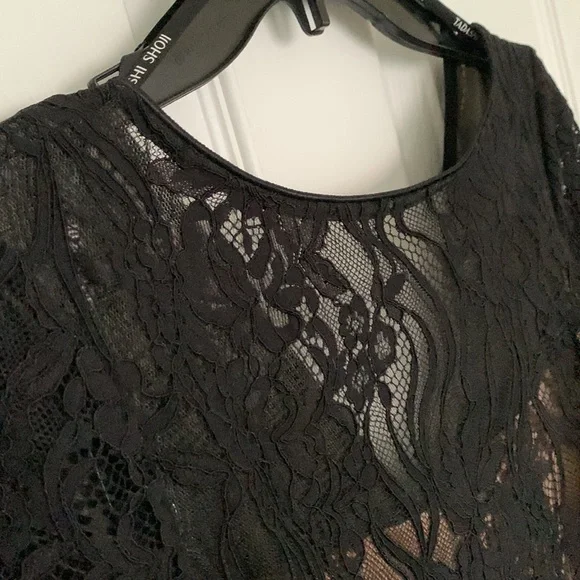 Beautiful Sexy Party Dress with Slit. Lace bodice & sleeves.Never Worn - Picture 5 of 12